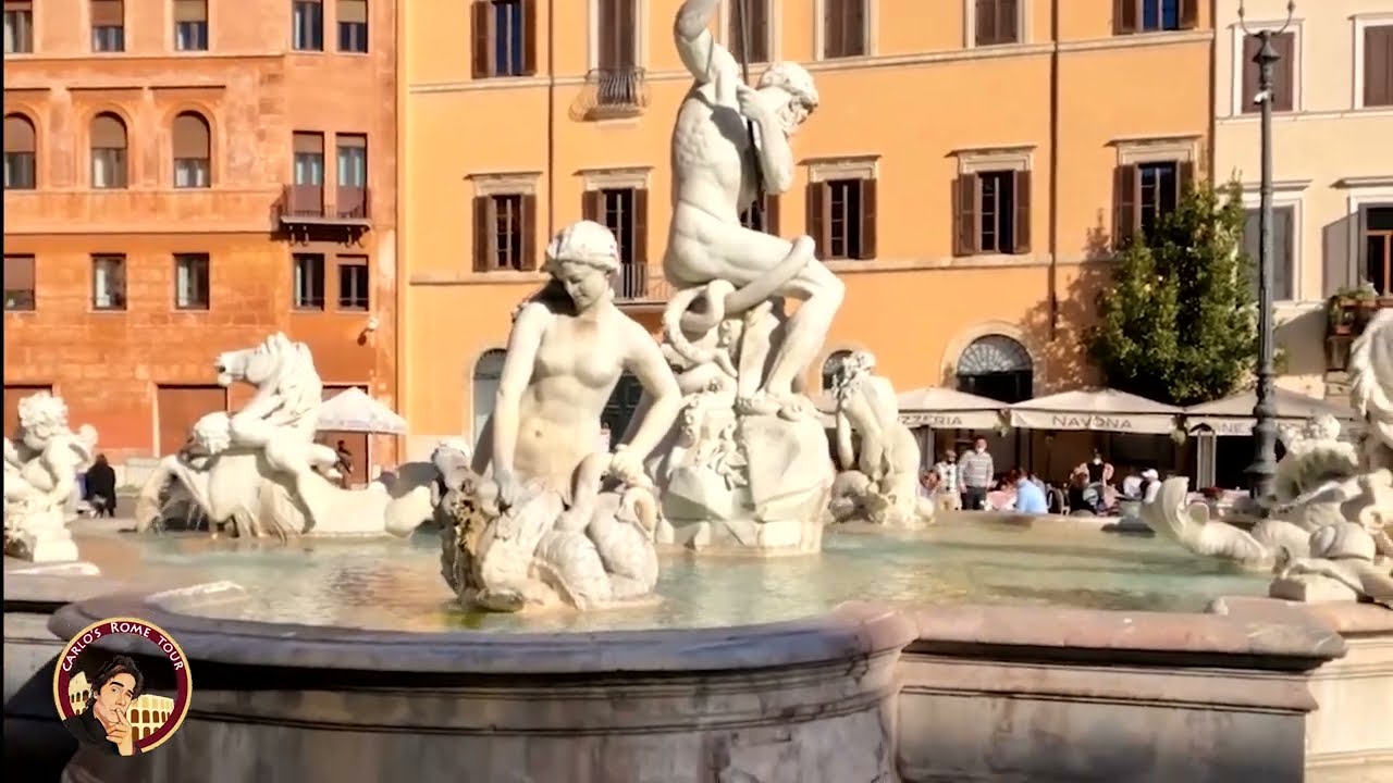 Walking in  Rome. Piazza Navona