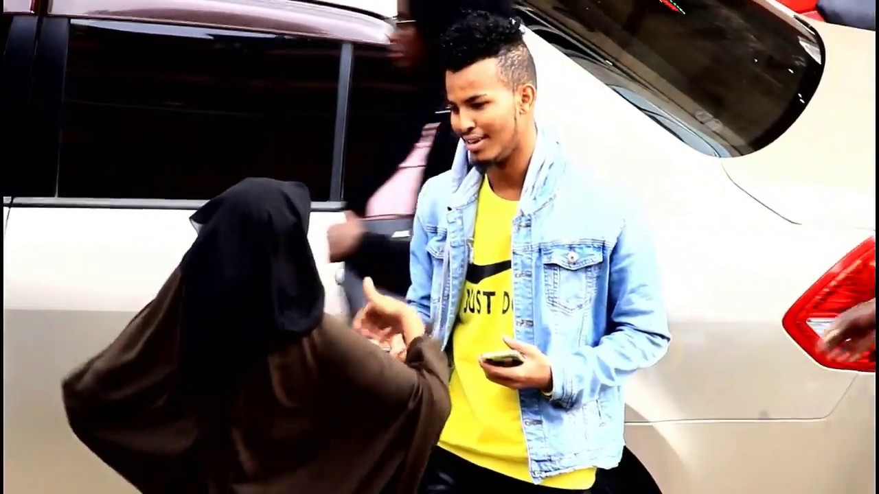 Public Prank Laky Abayo Numberkaga Isii Waku Jeclahay