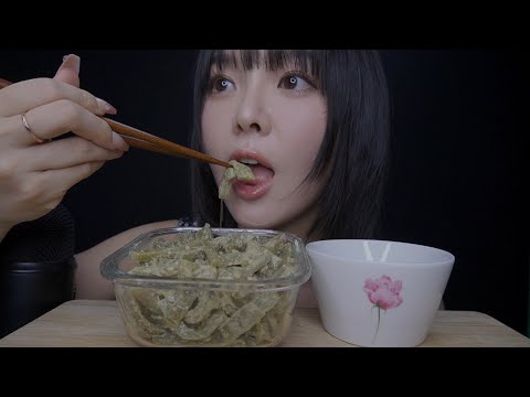 ASMR Love Crunchy Veggie Sounds? Don’t Miss This.