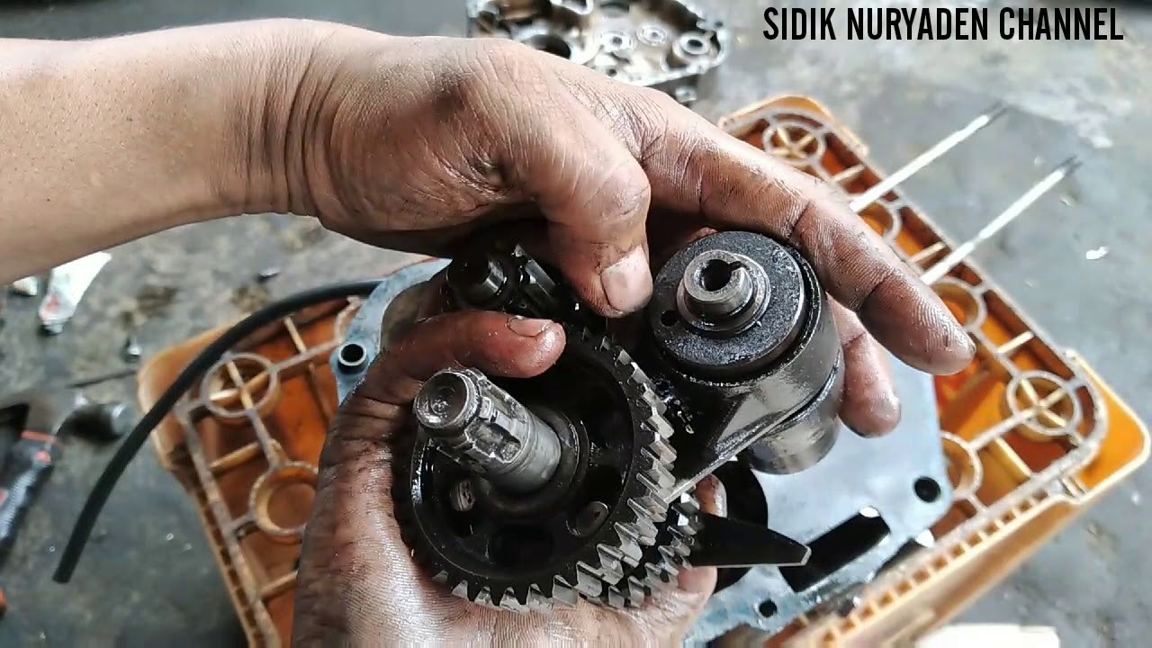 Cara Merakit Mesin Motor Honda Supra Fit,Grand,Legenda,Fit New,Dari Bawah Sampai Selesai Dan Hidup.