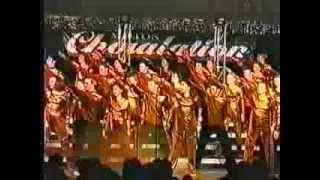 2000 Class Act 04 Mr  Roboto & Bows