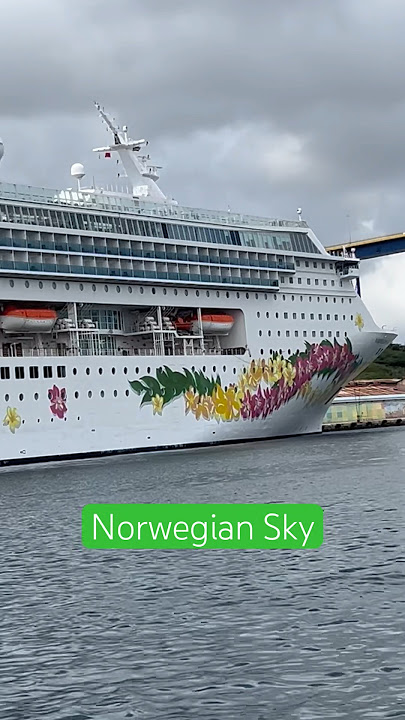 Norwegian Sky docked at Curacao