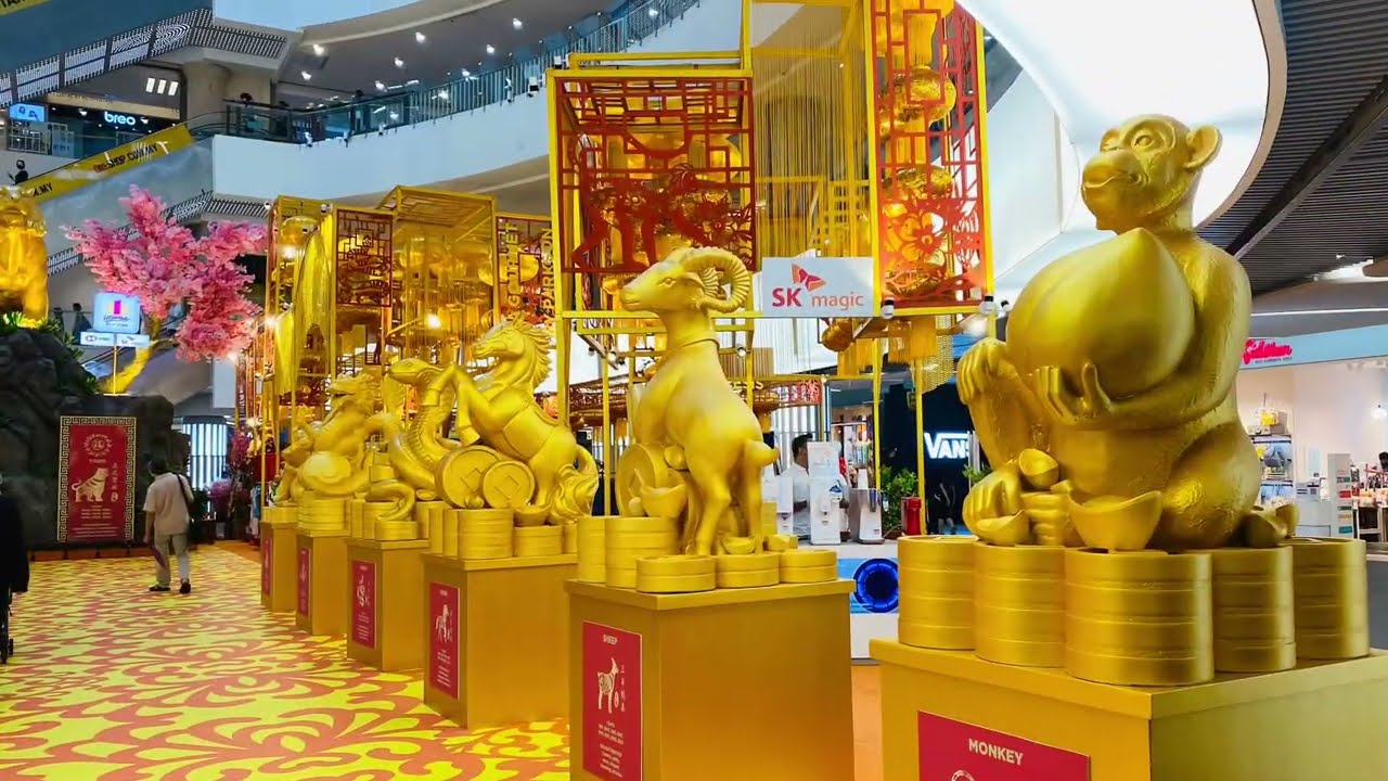 1Utama’s Chinese New Year of the TIGER decor | 12 Animal Zodiacs