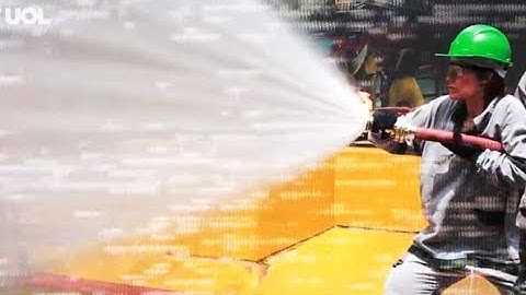 Firehose: a política de desinformação usada para confundir você (UOL/2018)