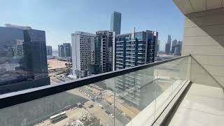 Vezul Residence Cozy 2 Bed With A Modern Dubai Lifestyle | Markaz | ARO