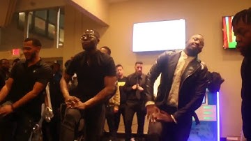 Groove Phi Groove Stroll ( New York Groove)