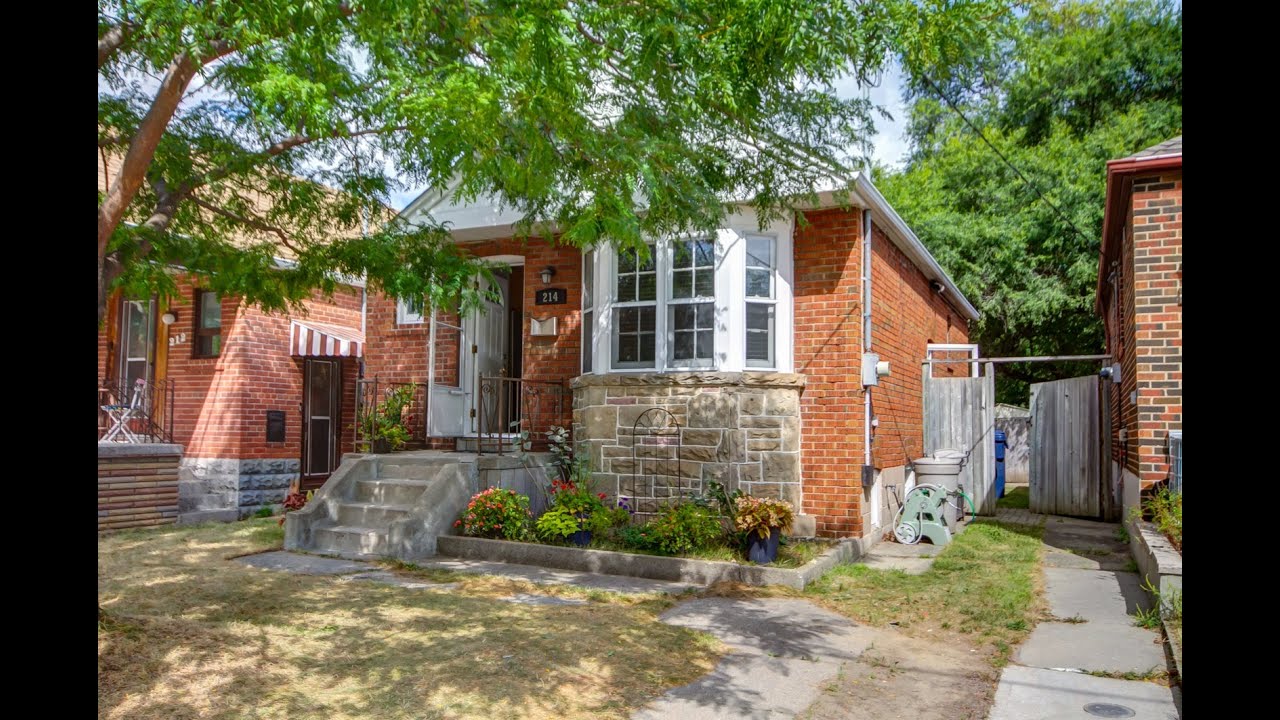 214 Gowan Ave, East York YouTube