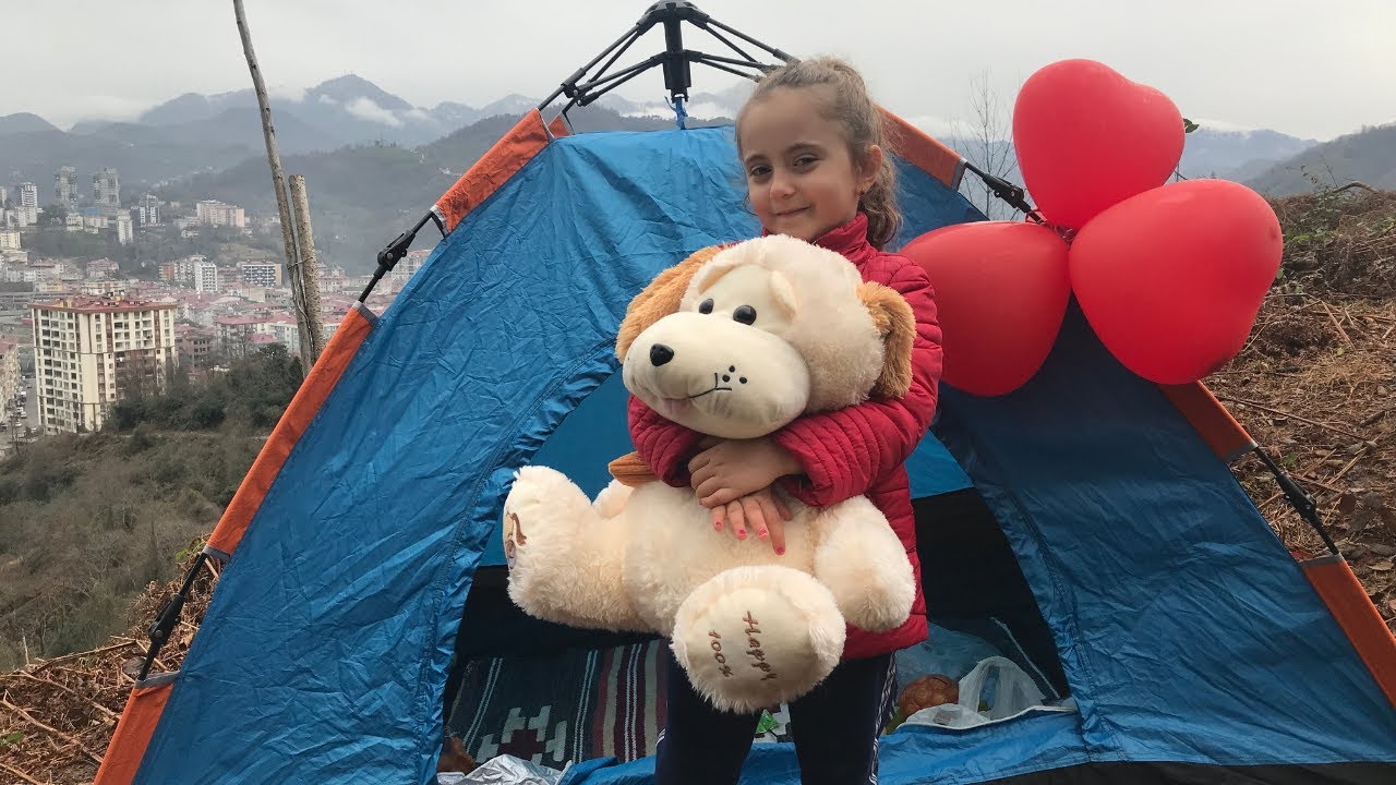 Ormanda çadır kurduk | Eda'nın eline diken battı | Eda çok ağladı