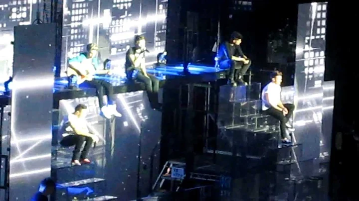 One Direction - Little Things (Live Dublin 02)