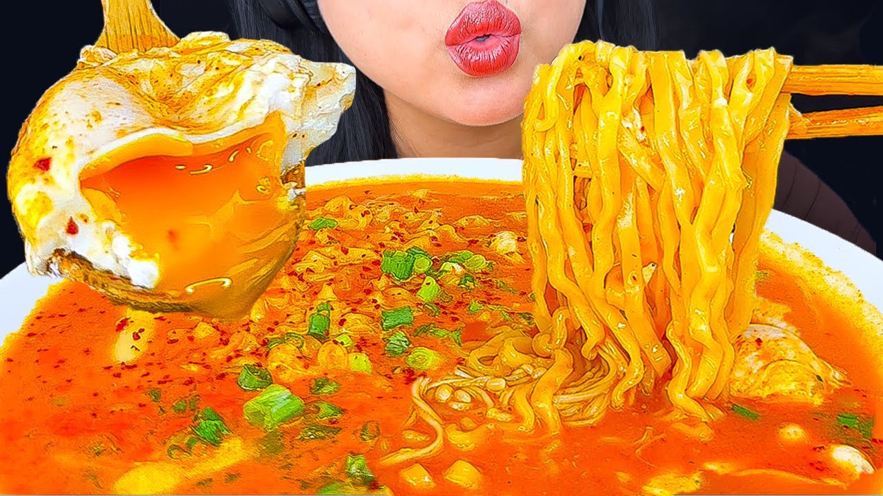 ASMR SOFT BOILED EGGS, RICE CAKES AND NOODLES | EATING SOUNDS | MUKBANG | ASMR Phan