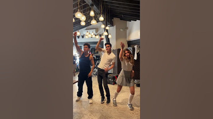 Chicoooos es que ese RITMAZO se tiene o no se tiene. ¿Quién para aprenderse la coreografía? 💗