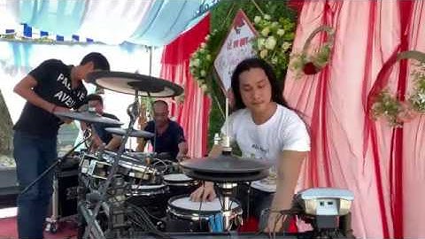 Đợi em trong mơ-remix | cover(drum thiên tài) biểu diễn trống hấp dẫn đến từng giây phút-xem đã mắt