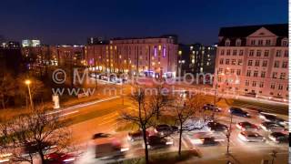 0048 - time lapse - traffic at intersection by night - 4K