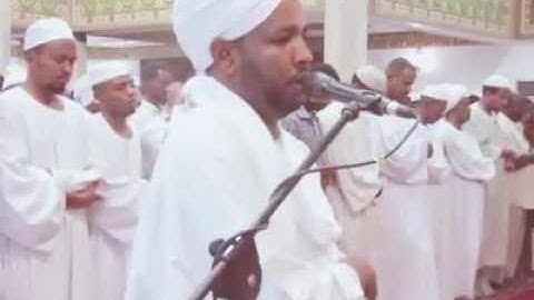 مختارات من اليوم الثامن عشر من صلاة التراويح رمضان 2016 للشيخ الزين محمد احمد ايات من سورة االشعراء