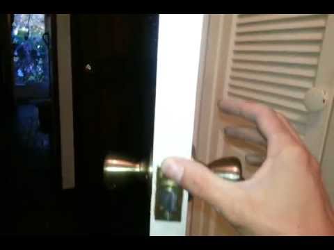 How to fix a swollen door that is difficult to close