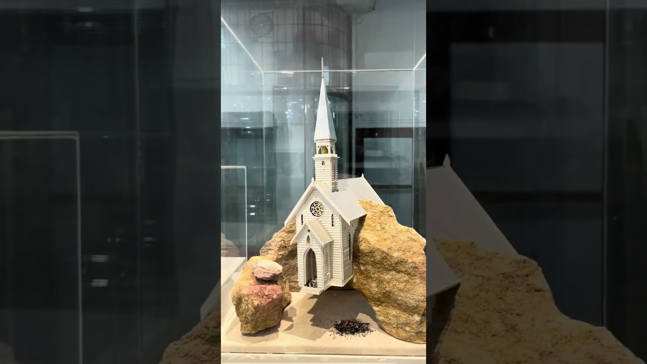 Flinders Lane Gallery City Tour in Melbourne 