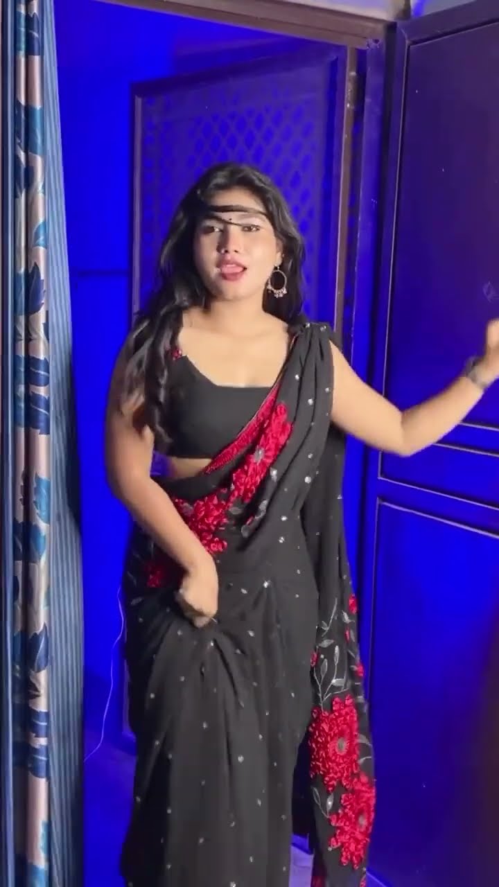 होली में पिलेनि विस्की - ViralShorts - #Pawan Singh - Bhojpuri Holi Song 2023