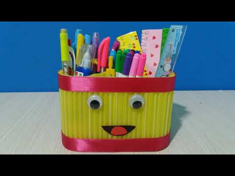 Video T1/ Cách làm hộp bút bằng ống hút | Đồ dùng học tập - youtube