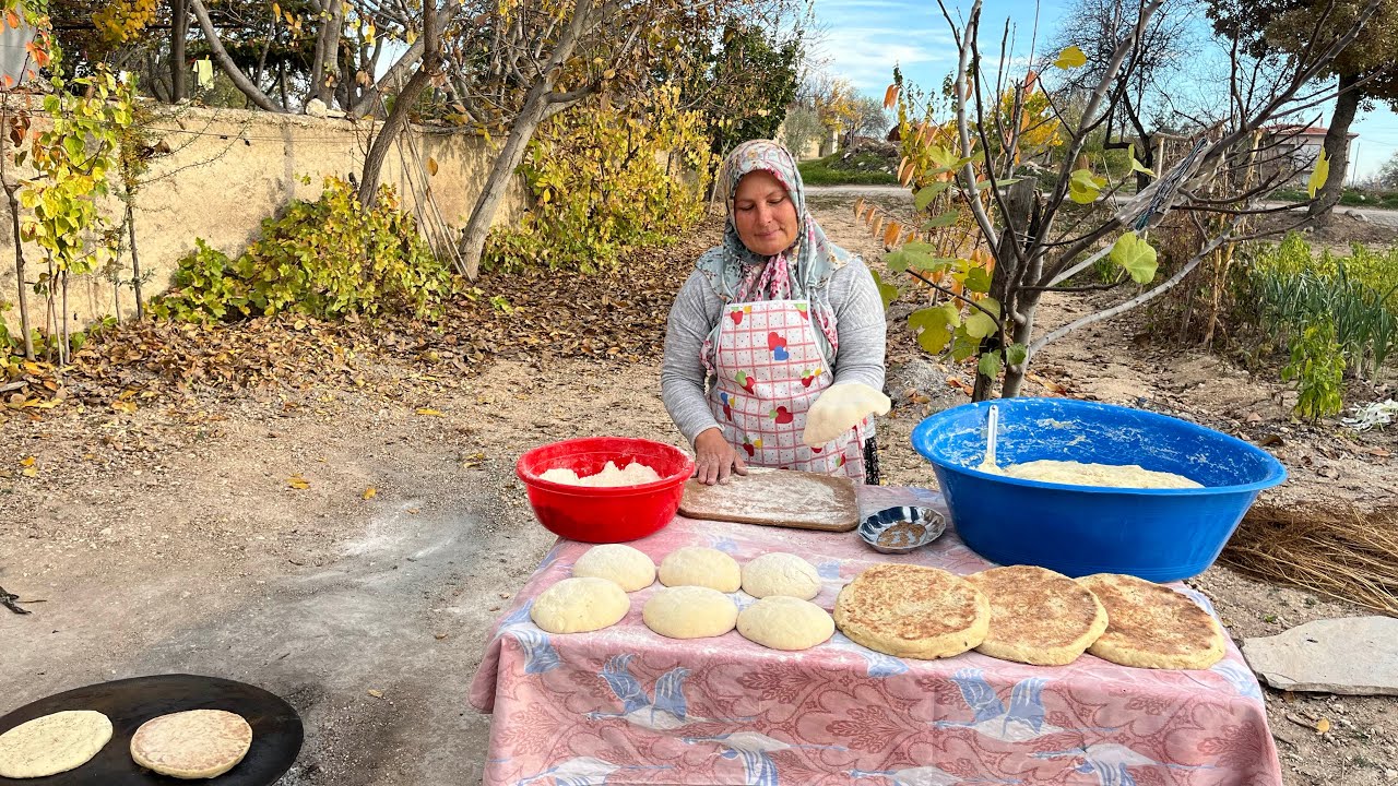 Ekşili hamurdan bükmek denemeyen kaldımı❗️bahçede bazlama yapımı❗️köy yaşantım