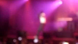 GRAD BASH 09-AKON