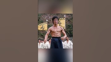 POSING LIKE BRUCE LEE #shorts