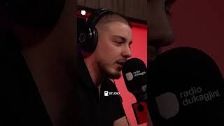 2Wins  - Caliente  (Live performancë në R Studio) P2