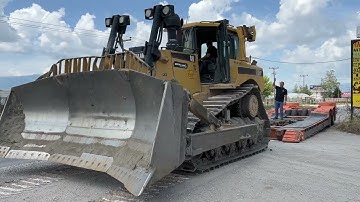 Loading And Transporting The Caterpillar D8T Bulldozer - Sotiriadis/Labrianidis Mining Works