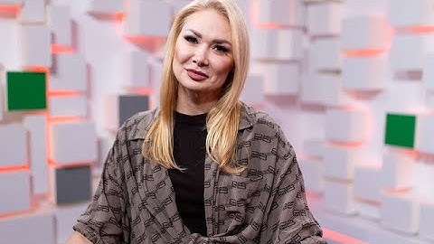 „ŽMONĖS svečiuose“: Natalija Bunkė pristato klipą „Kosmosas“ joje – intymios scenos su vyru Edgaru