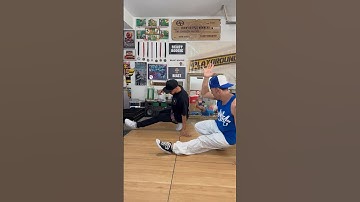 Double 3-Step Tutorial 📚📚 #breakdance #footwork #dance #bboy #dancers #dancetutorial #tutorial
