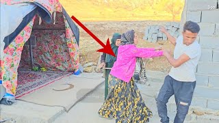 Conflict between a divorced nomadic woman and her ex-husband over child custody on Yalda night