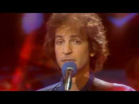 שלום חנוך - שיר דרך - קליפ