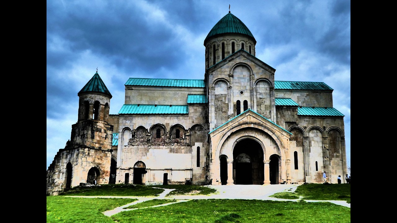 Georgia, Kutaisi, Грузия, прогулки по Кутаиси 04.2019