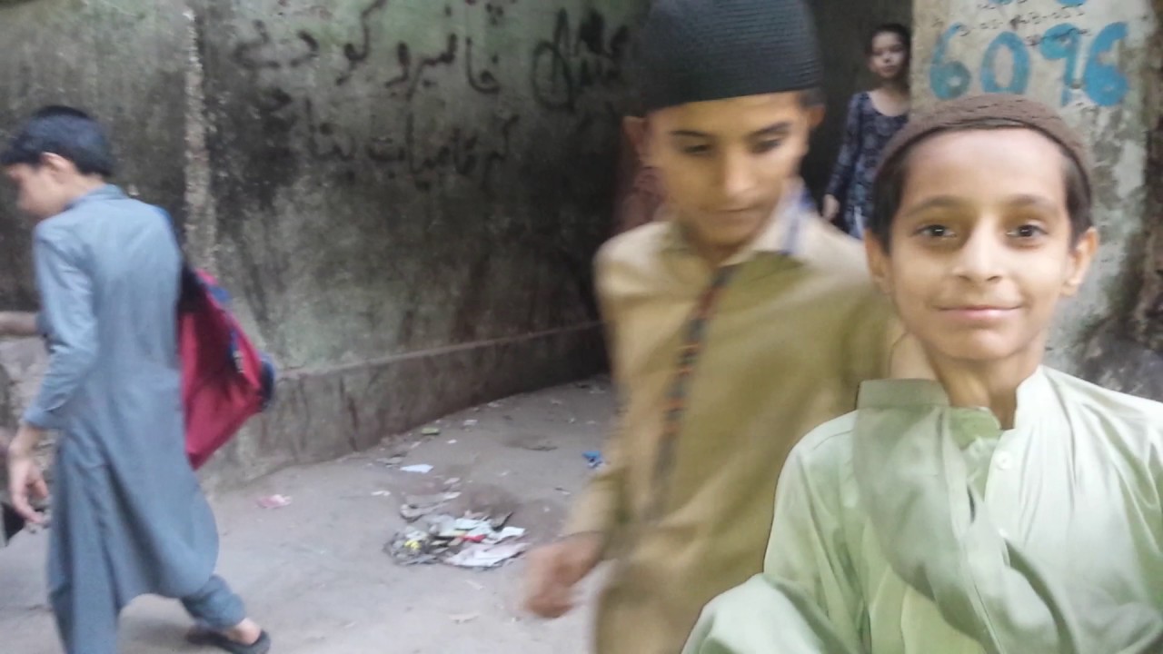 Pathan colony karachi Pakistan - YouTube