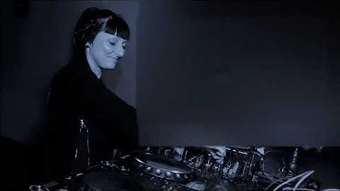 Trish Van Eynde - DJ Set @ Fuse (Brussels) 2002-01-19
