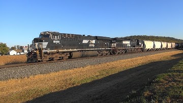 NS 8001 leads NS 38Q WB on the NS Lurgan Branch