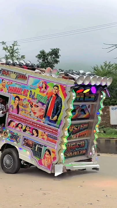 Bani Tharo Bano diwano ye gadi Fortuner layov #dj #newsong #dance