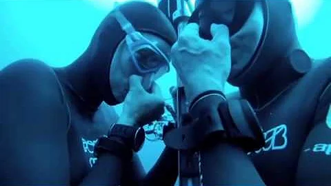 Freediving No Limits Tandem World Record 125m, Andrea Zuccari   Anna Von Boetticher   YouTube