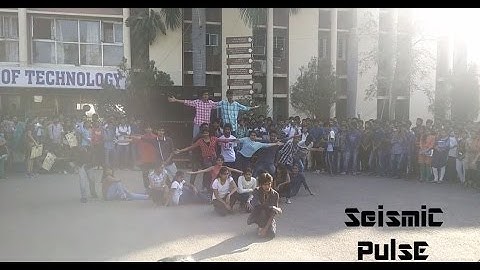 CBIT AURA FlashMob - SeismiC PulsE - CBIT Sports Meet 2016