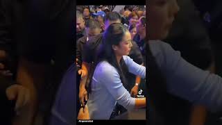 ALEX EALA SHOWS LOVE TO HER FANS! ❤️