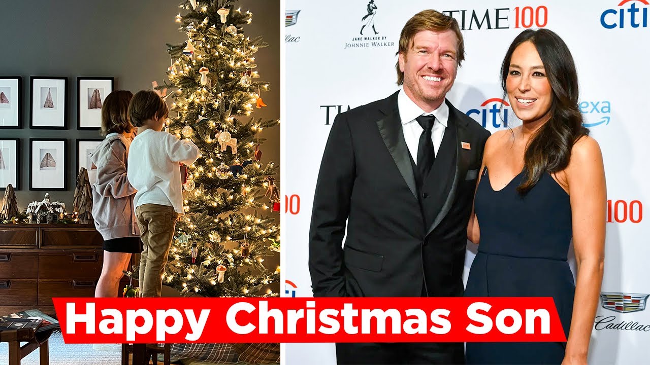 Joanna And Chip Gaines Son Crew Decorates His Bedroom For Christmas