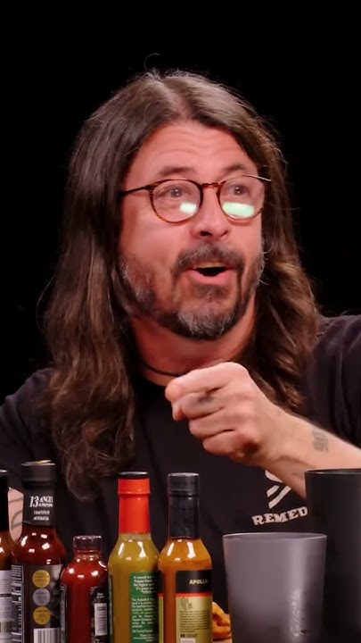Мировой Дэйв Грол #davegrohl #foofighters #nirvana #nineinchnails # ...