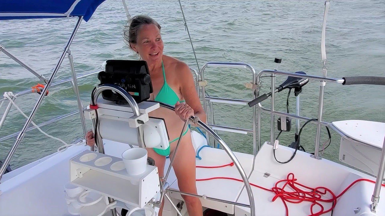 Good Winds, Lazy Crew on a Catalina 42 Ep 11