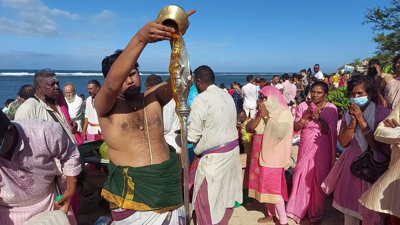 Sittiraï Nakshatra Kavady Temple Narassingua Peroumal Ravine Blanche St Pierre 2022