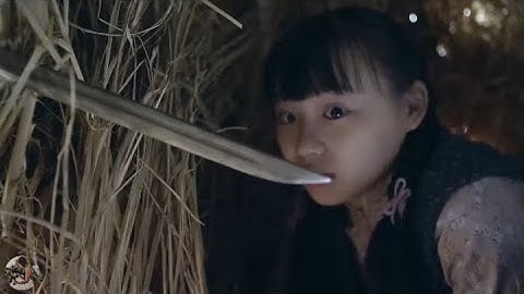 日軍屠村，小女孩躲進草垛，不料日軍拿刺刀往裡捅  ⚔️  抗日  MMA | Kung Fu