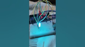 Color Changing RGB Light with Push Button | Arduino Project 🔴🟢🔵