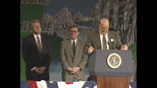 President Clinton in Salem, New Hampshire (1996)