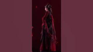 #JuJingyi’s performance stage at for Douyin Wonderful Night ❤🖤