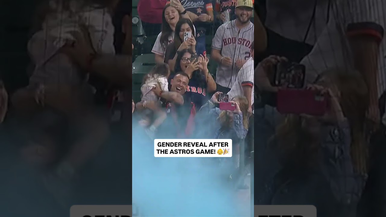 Taylor Trammell helped out these fans with a gender reveal! 👏 Taylor Trammell helped out these fans with a gender reveal! 👏