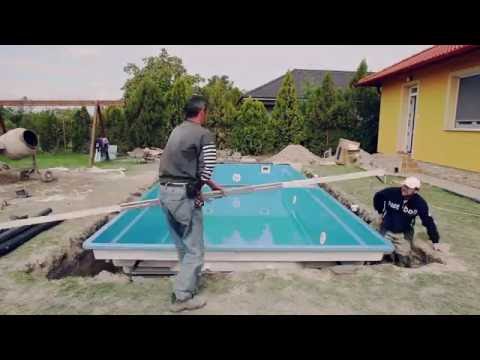 Video: Bazén Na Mieste (65 Fotografií): Ako Vytvoriť Vonkajší Bazén Na Nádvorí Vidieckeho Domu Vlastnými Rukami? Usporiadanie