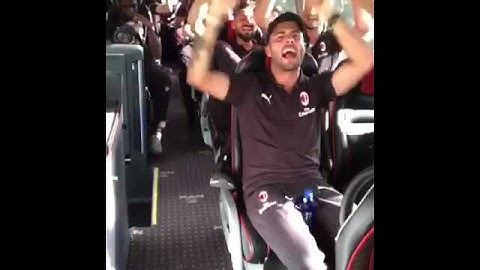 ECCO DOVE È NATO IL CORO "PIOLI IS ON FIRE" 🔥 - ERA DEDICATO A... 😳